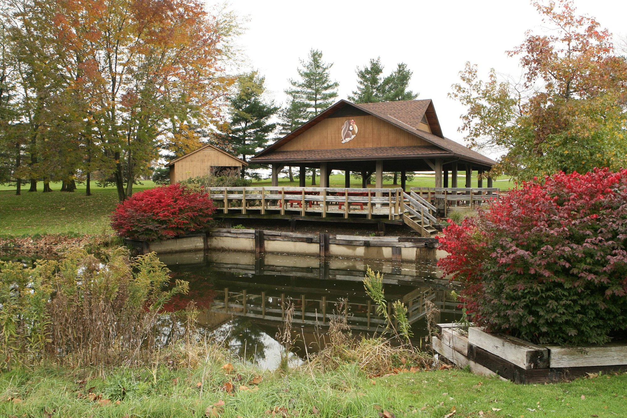 Lookout on golf course 